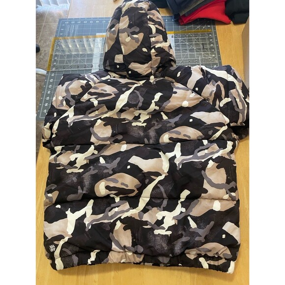 Kid's Snow Jacket – Warm, Durable, and Stylish Winter Gear for Cold Weather. - Picture 5 of 6